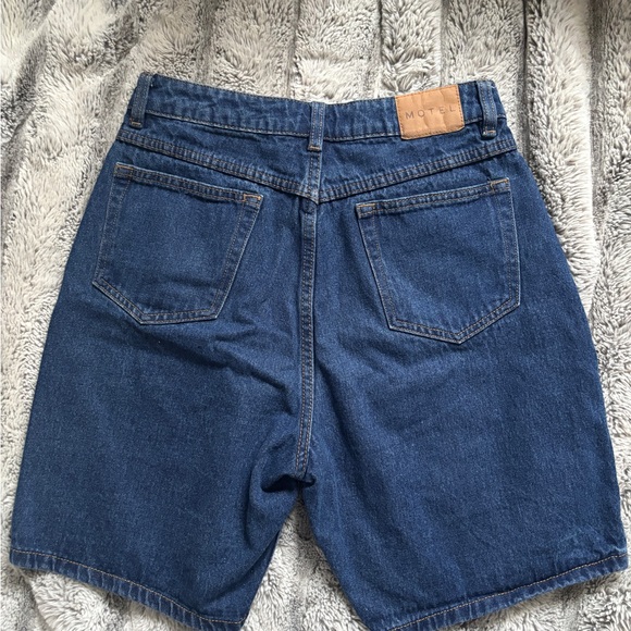 Motel denim jean shorts - Picture 2 of 3
